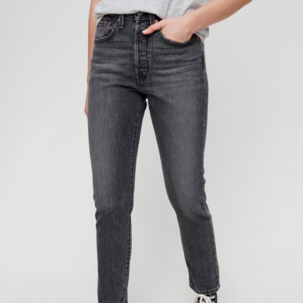 Levi's Stone Wash Boyfriend Jeans
